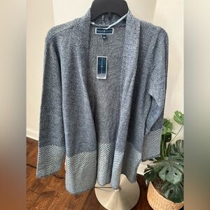 Karen Scott women’s Cardigan size large NWT